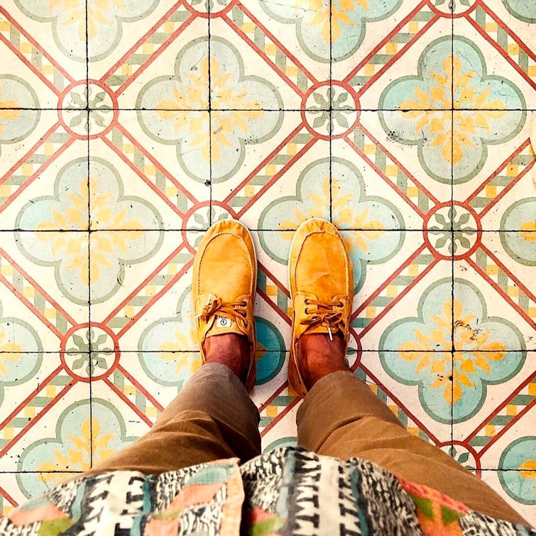 mocassins amarelos da Sapato Verde, uma loja de calçado de slow fashion Portugal